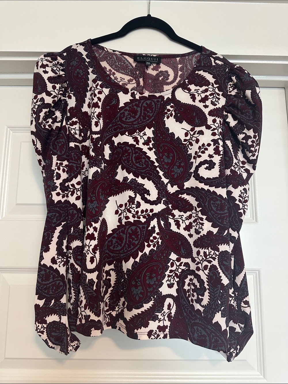 Eloquii Cream and Burgundy Paisley Puff-Sleeve Blouse